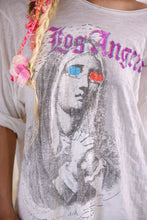 Load image into Gallery viewer, Magnolia Pearl Glitter Saint Viggo T