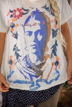 Load image into Gallery viewer, Magnolia Pearl Frida Baroque T