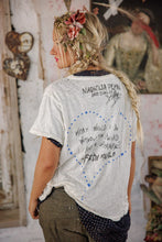 Load image into Gallery viewer, Magnolia Pearl Frida Baroque T