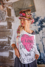 Load image into Gallery viewer, Magnolia Pearl Season Of Love Amor Richi T