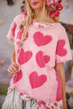Load image into Gallery viewer, Magnolia Pearl Faded Heart T