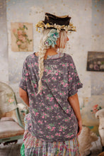 Load image into Gallery viewer, Magnolia Pearl Los Muertos T