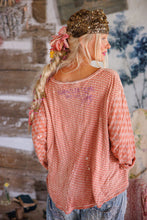 Load image into Gallery viewer, Magnolia Pearl Piecewise Viggo Pocket T