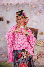 Load image into Gallery viewer, Magnolia Pearl Pop Heart Francis Hi Lo T