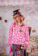Load image into Gallery viewer, Magnolia Pearl Pop Heart Francis Hi Lo T