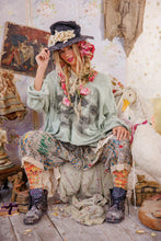 Load image into Gallery viewer, Magnolia Pearl Bapu Fritza Hoodie