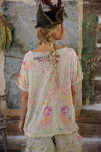 Load image into Gallery viewer, Magnolia Pearl Is For Lovers T