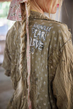 Load image into Gallery viewer, Magnolia Pearl Patchwork Polka Smock