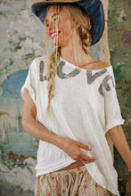 Load image into Gallery viewer, Magnolia Pearl Love Creativity T