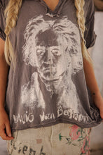 Load image into Gallery viewer, Magnolia Pearl Beethoven Portrait Julien Henley