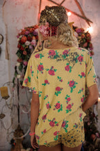 Load image into Gallery viewer, Magnolia Pearl Soul Of Yellow Roses T