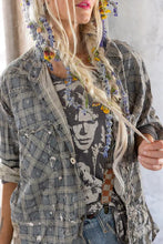 Load image into Gallery viewer, Magnolia Pearl Kelly Western Shirt