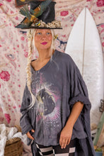Load image into Gallery viewer, Magnolia Pearl Knit Hi Lo Disco Ora Francis