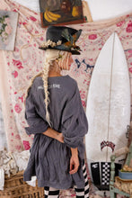 Load image into Gallery viewer, Magnolia Pearl Knit Hi Lo Disco Ora Francis
