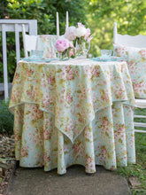 Load image into Gallery viewer, April Cornell Apple Blossom Round Cloth