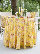 Load image into Gallery viewer, April Cornell Apple Blossom Round Cloth