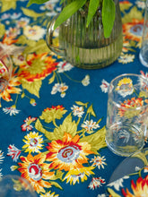 Load image into Gallery viewer, April Cornell Marguerite Tablecloth