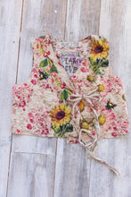Load image into Gallery viewer, Magnolia Pearl Applique Nikha Vest