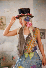 Load image into Gallery viewer, Magnolia Pearl Patchwork Andriy Vest