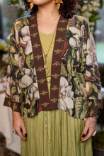 Load image into Gallery viewer, Market of Stars Fleur De Lune Pixie Duster Crop Kimono w/ Florals & Bees