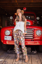 Load image into Gallery viewer, Market of Stars Love Language Linen Cropped Artist Pant w/ Flowers