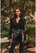 Load image into Gallery viewer, Johnny Was Camino Serra Silk Scarf