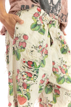 Load image into Gallery viewer, Magnolia Pearl Charmie Trousers Bloomberry