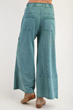 Load image into Gallery viewer, Easel Mineral Washed Terry Knit Pants