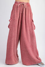 Load image into Gallery viewer, Easel Cotton Gauze Lounge Cargo Pants