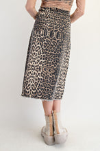 Load image into Gallery viewer, Easel Animal Printed Twill Skirt