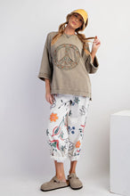 Load image into Gallery viewer, Easel Mineral Washed Terry Floral Peace Sign Pullover