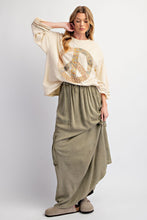 Load image into Gallery viewer, Easel Peace Patch Front Washed Cotton Jersey Top