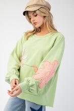 Load image into Gallery viewer, Easel Washed Flower Patch Terry Knit Pullover