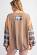Load image into Gallery viewer, Easel Peace Patch Mixed Mineral Washed Top