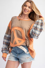 Load image into Gallery viewer, Easel Peace Patch Mixed Mineral Washed Top