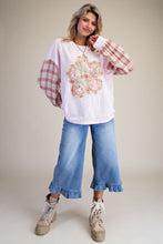 Load image into Gallery viewer, Easel Flower Patch Front Washed Cotton Top