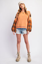Load image into Gallery viewer, Easel Plaid Mix Star Patch Pullover