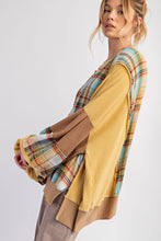 Load image into Gallery viewer, Easel Plaid Mix Daisy Patch Oversized Knit Top