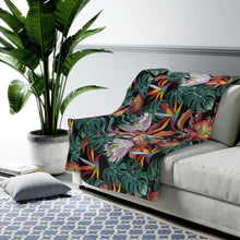 Load image into Gallery viewer, Anuschka Plush Throw