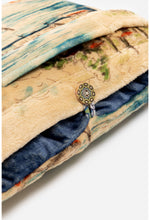 Load image into Gallery viewer, Johnny Was Vakash Travel Blanket