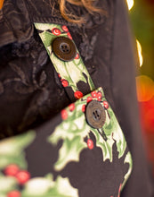 Load image into Gallery viewer, April Cornell Holly Chef Apron