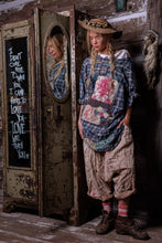 Load image into Gallery viewer, Magnolia Pearl Pena Shirt
