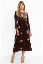 Load image into Gallery viewer, Johnny Was Velvet Effortless Midi Dress Luciana