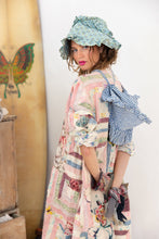 Load image into Gallery viewer, Magnolia Pearl Quiltwork Ondra Coat