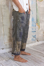 Load image into Gallery viewer, Magnolia Pearl Quilted Miners Pant Crow