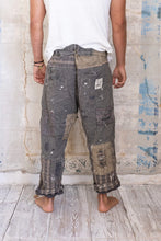 Load image into Gallery viewer, Magnolia Pearl Quilted Miners Pant Crow