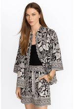 Load image into Gallery viewer, Johnny Was Luciana Kimono Sleeve Shirt