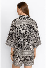 Load image into Gallery viewer, Johnny Was Luciana Kimono Sleeve Shirt