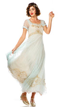 Load image into Gallery viewer, Nataya Parisiene Vintage Wedding Gown