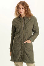 Load image into Gallery viewer, XCVI Torston Quilted Coat
